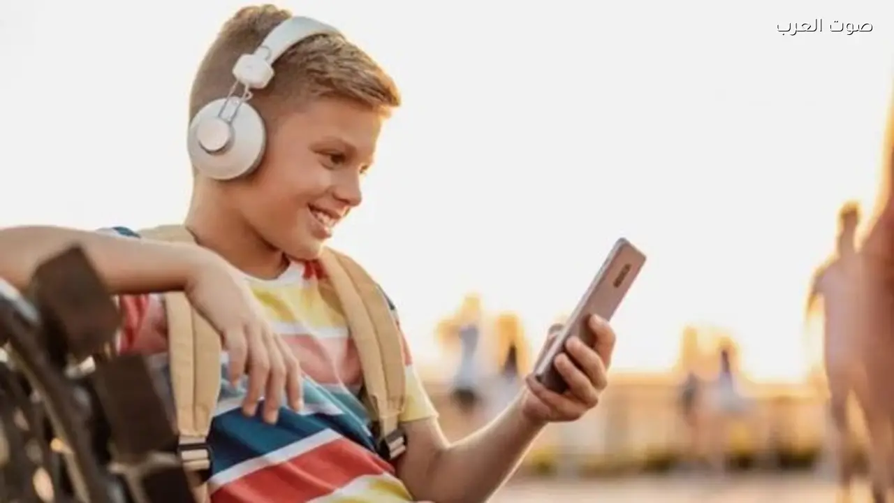 أوروبا تدرس فرض سن أدنى لمستخدمي وسائل التواصل الاجتماعي