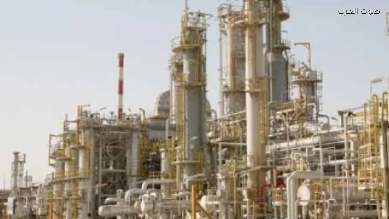 إخماد حريق رأس لفان بسرعة دون إصابات حسب شل للطاقة