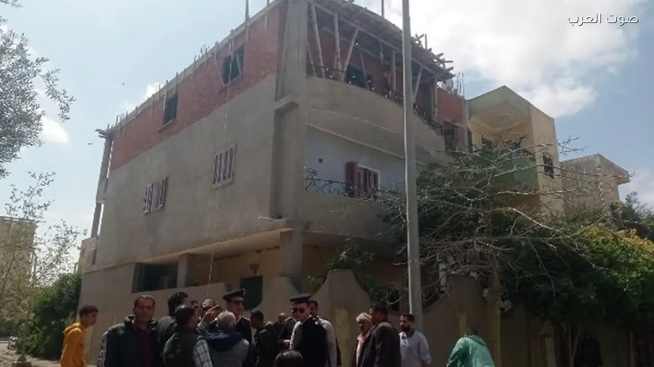 إزالة التعديات وتنفيذ قرارات الغلق في العاشر من رمضان