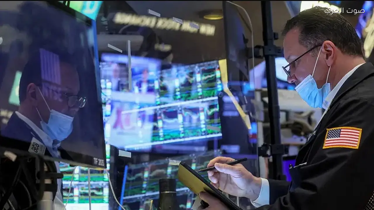 «إس آند بي 500» و«ناسداك» يهبطان لأدنى مستوى خلال 6 أشهر