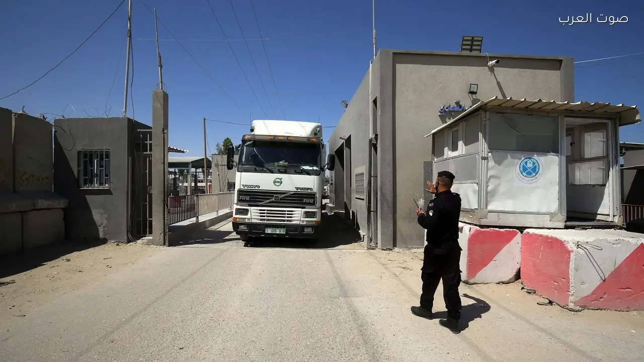 إسرائيل تعيد فتح معبر كرم أبو سالم لدخول المساعدات إلى غزة