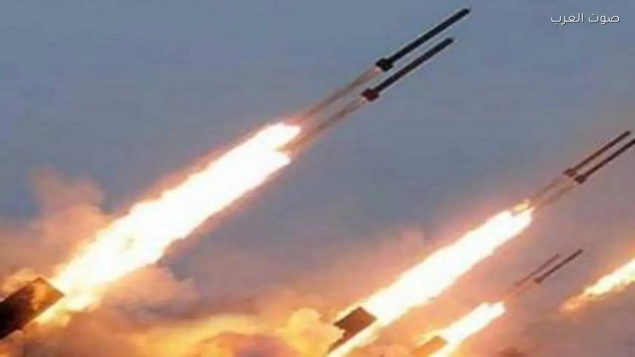 إصابة 8 أشخاص في تل أبيب جراء صواريخ إسرائيلية