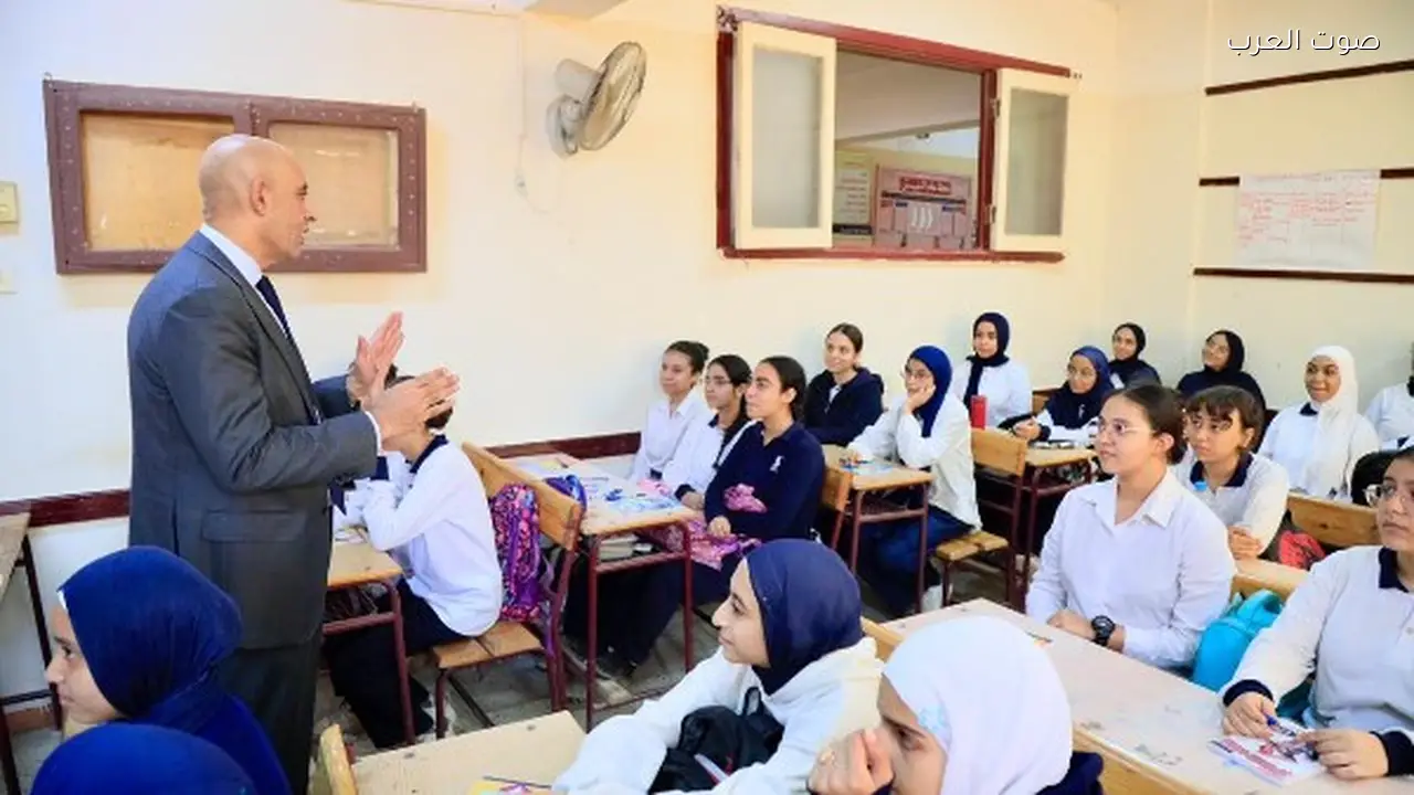 إعادة امتحان البرمجة لطلاب أولى ثانوي الراسبين في 10 محافظات اليوم