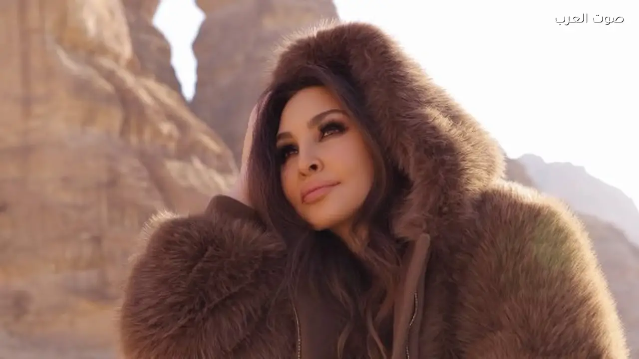 إليسا: عيد لبنان هذا العام مختلف عن السابق