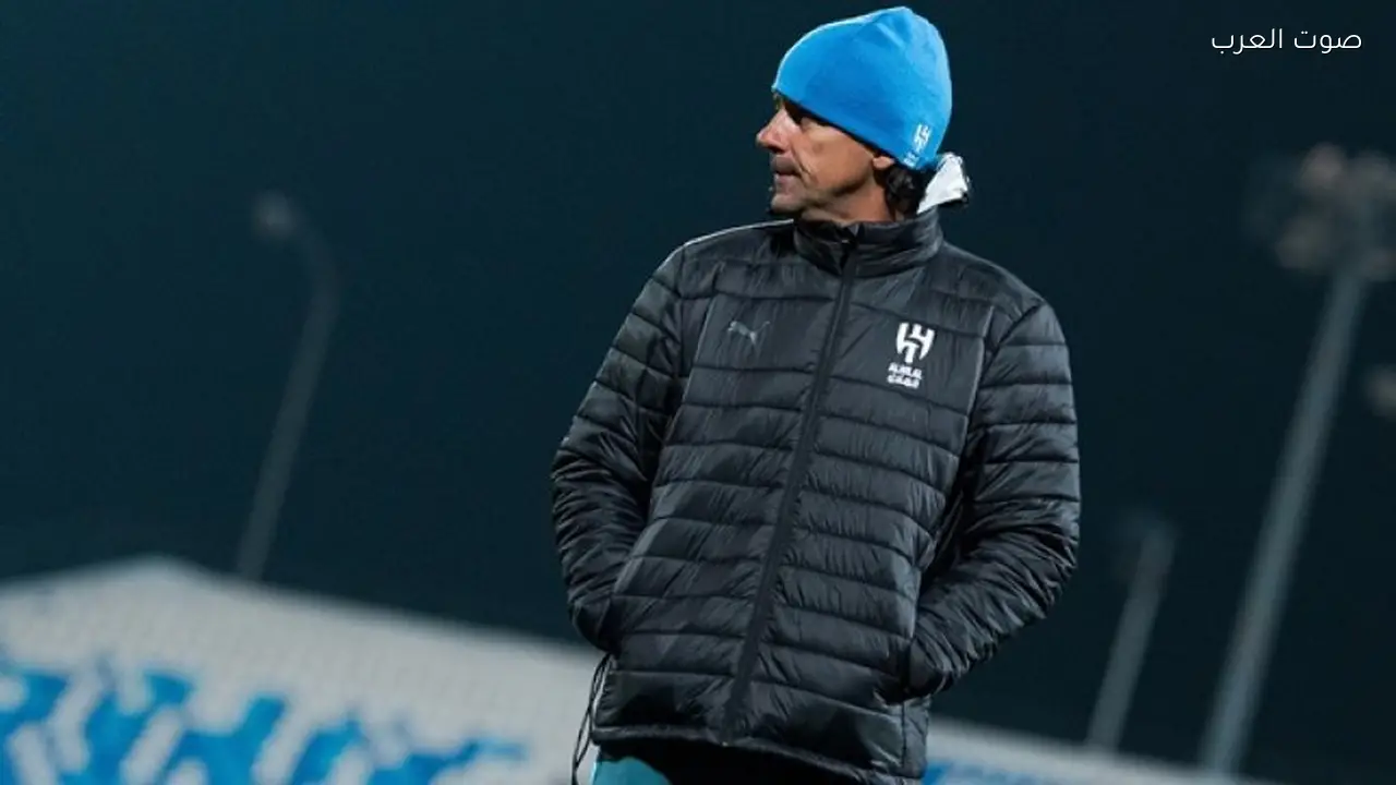 إنزاجي يؤكد غياب 3 لاعبين عن مواجهة الهلال والنجمة ويستعرض حالة بنزيما