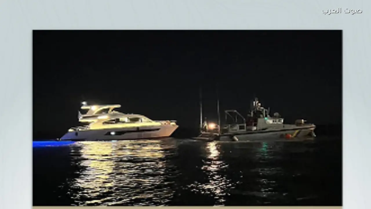 إنقاذ مواطن تعطلت واسطته البحرية في عرض بحر تبوك