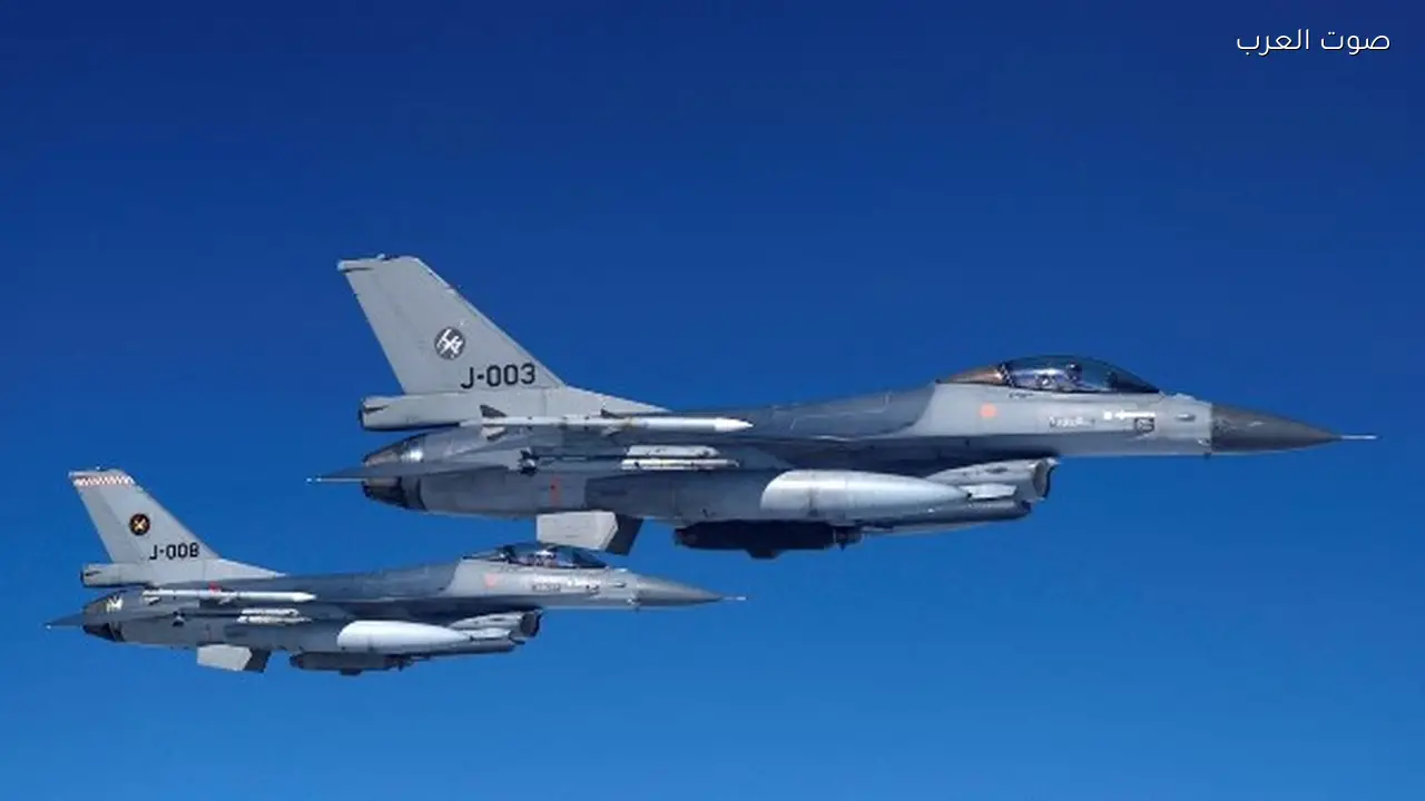 إيران تستهدف قاعدة عريفجان الأمريكية في الكويت بعشر مسيرات