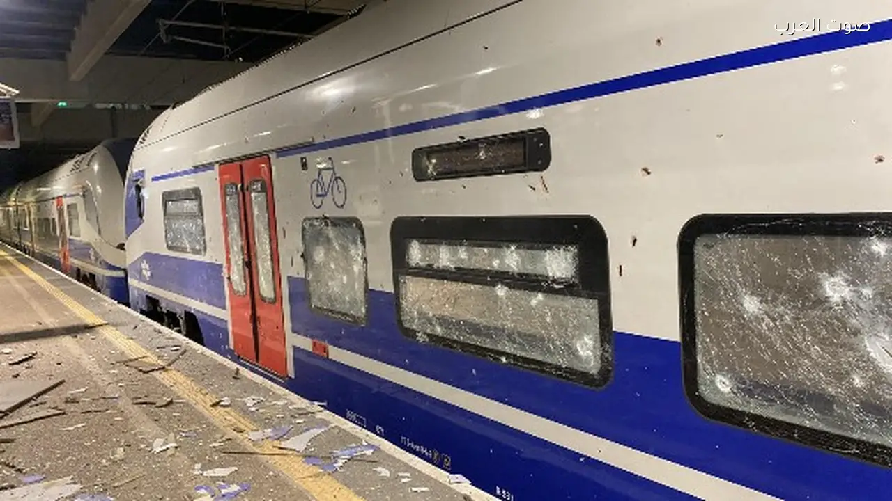 إيران تستهدف محطة قطار في تل أبيب بصواريخ