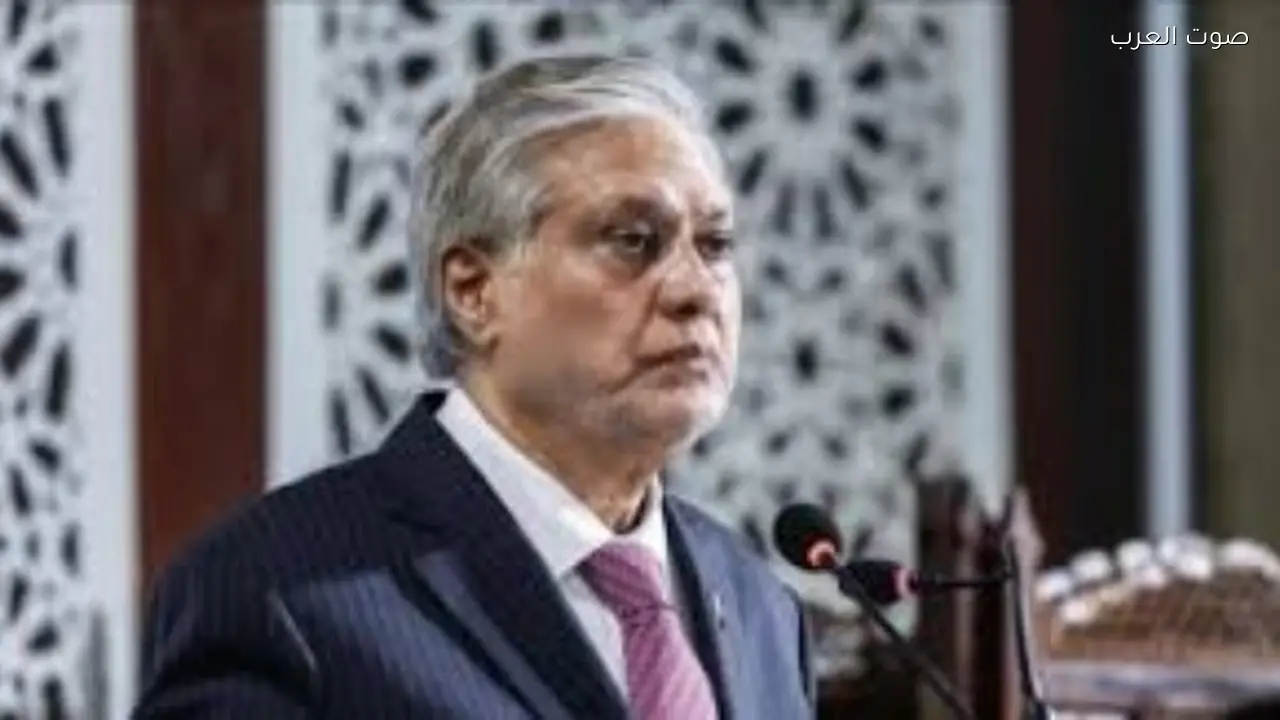 إيران تسمح بمرور 20 سفينة باكستانية عبر مضيق هرمز