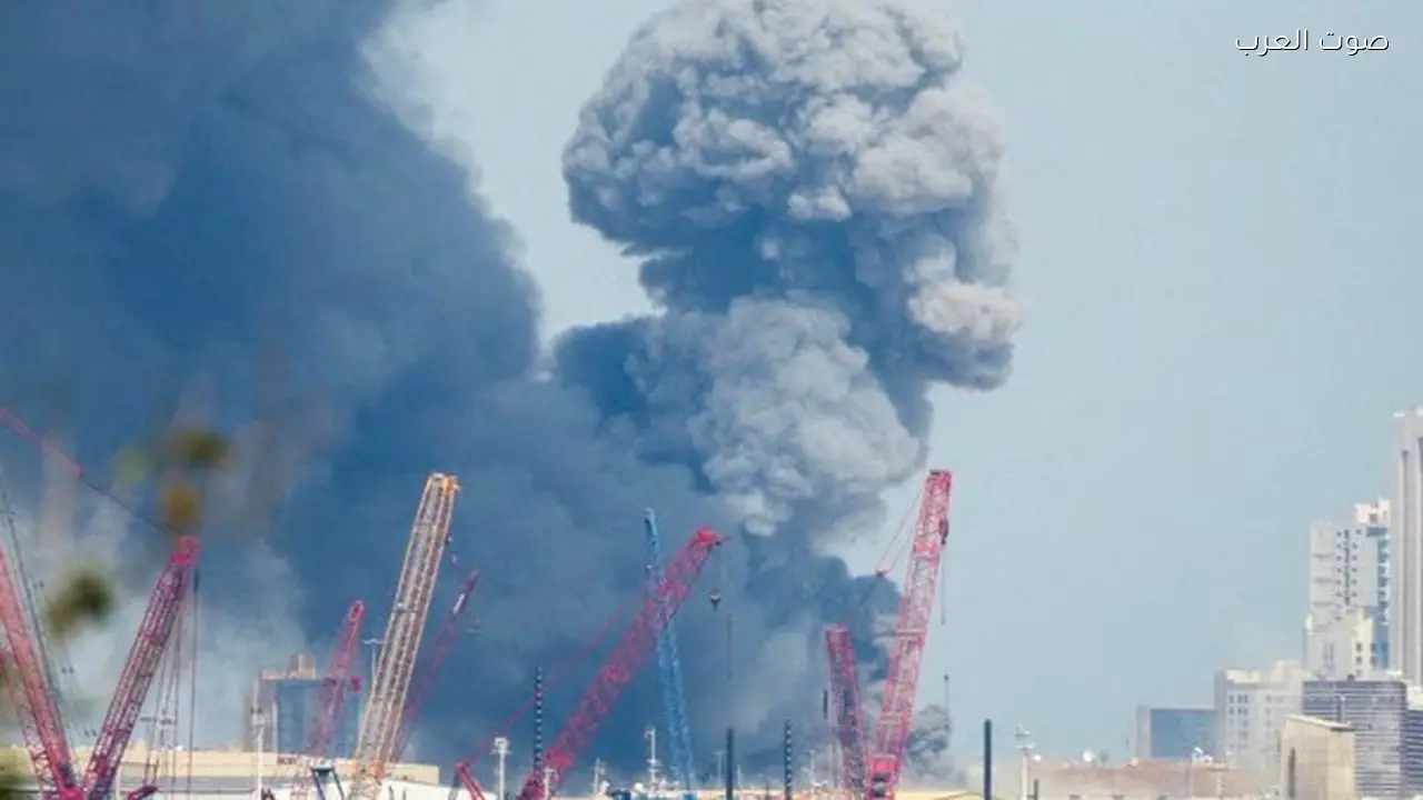 إيران تهدد باستهداف موانئ الإمارات رداً على الضربات الأمريكية