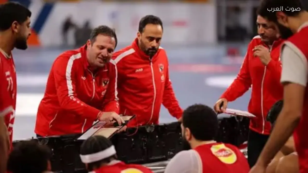 اتحاد السلة يوقف مدرب الأهلي ويغرمه 150 ألف جنيه