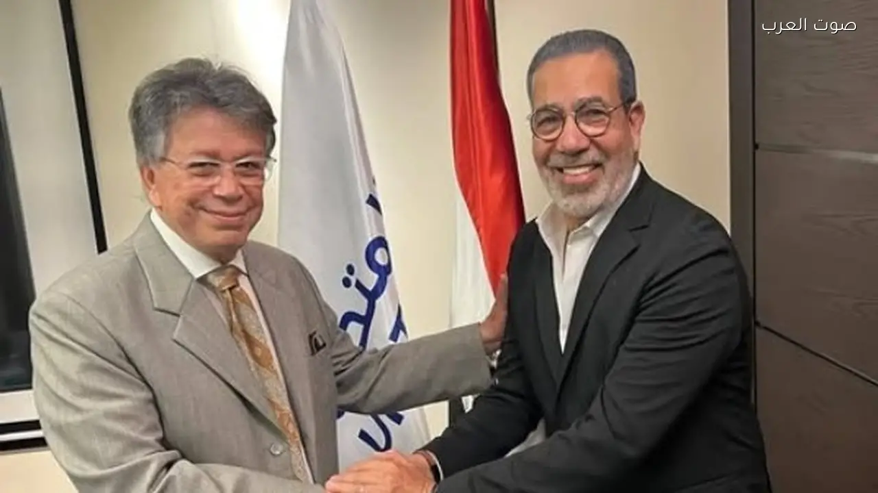 اتفاق بين “المتحدة” و”المؤلفين والملحنين” لحماية حقوق الأداء العلني