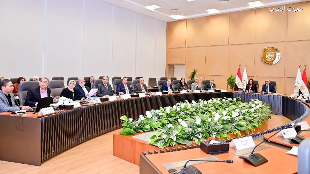 اجتماع اللجنة العليا لتراخيص الشواطئ يعلن تيسيرات جديدة للمستثمرين