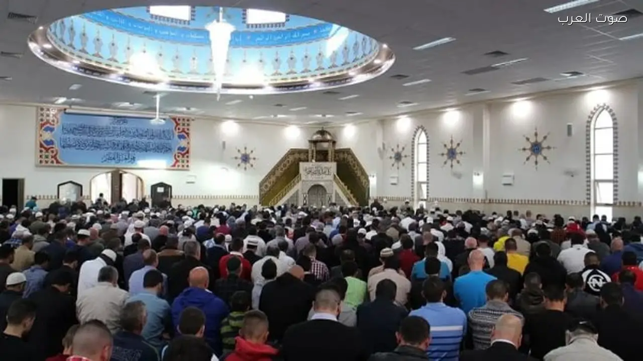 احتجاجات في أكبر مسجد بأستراليا خلال صلاة العيد ضد دعم الحكومة لإسرائيل