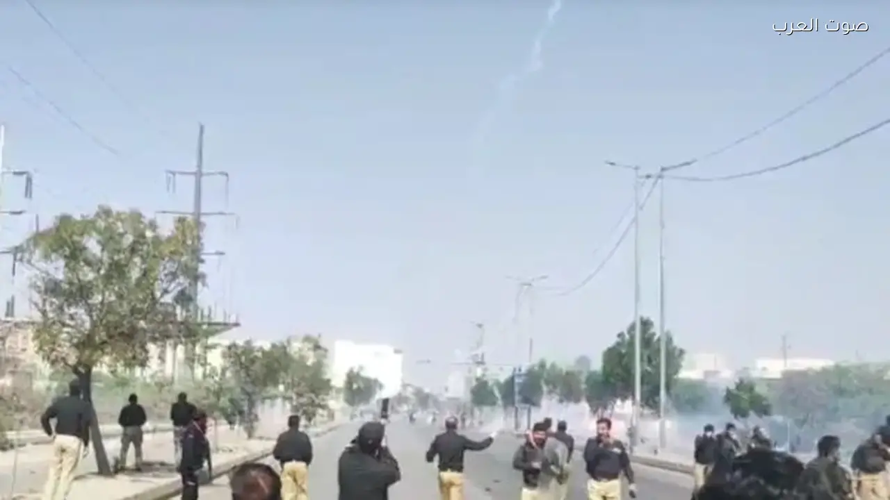 احتجاجات في باكستان تتحول إلى عنف بعد اقتحام القنصلية الأمريكية بكاراتشي