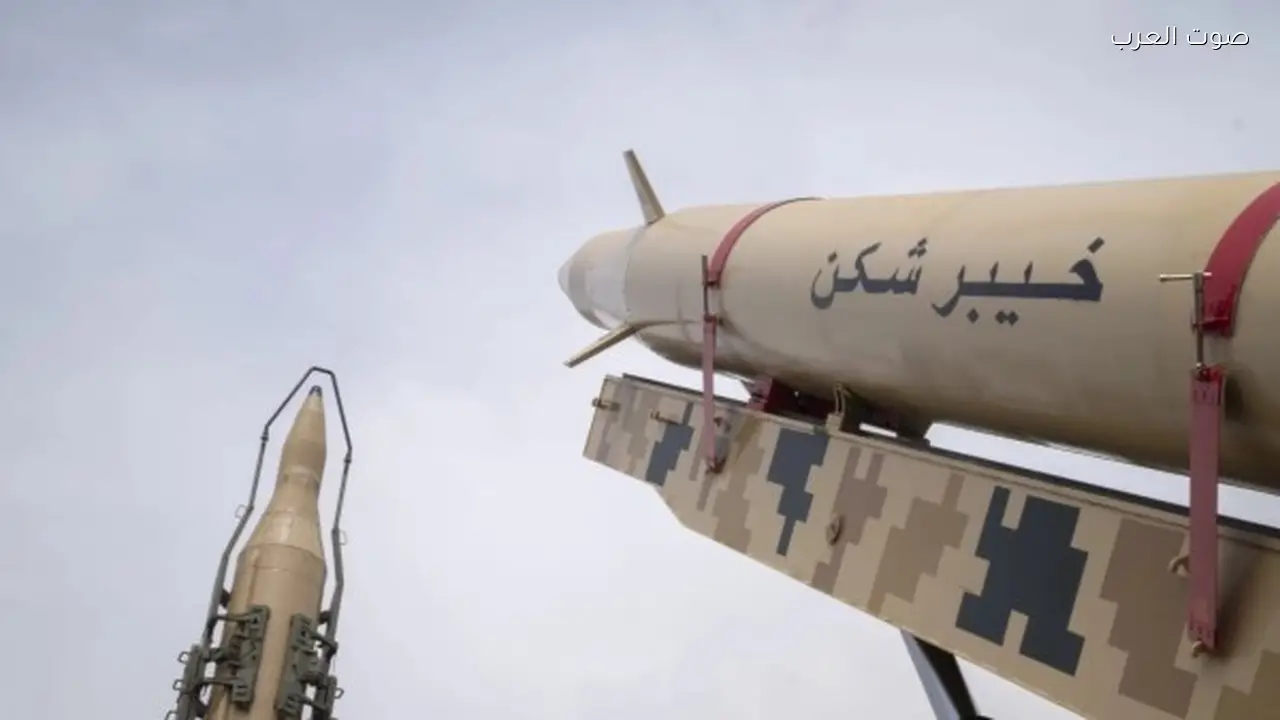 احتراق ناقلة وقود أمريكية بعد هجوم مسيرتين في مضيق هرمز