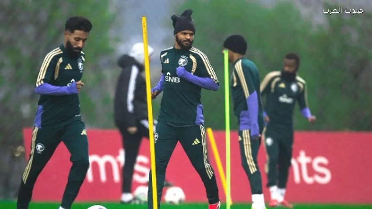 الأخضر يبدأ تدريباته في بلغراد قبل مواجهة صربيا الودية