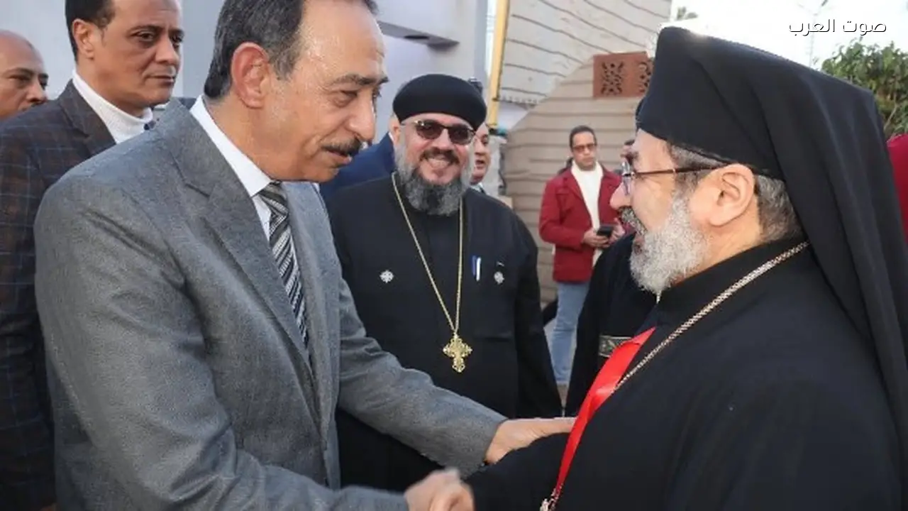 الأنبا توما يحضر إفطار ذوي الهمم في سوهاج