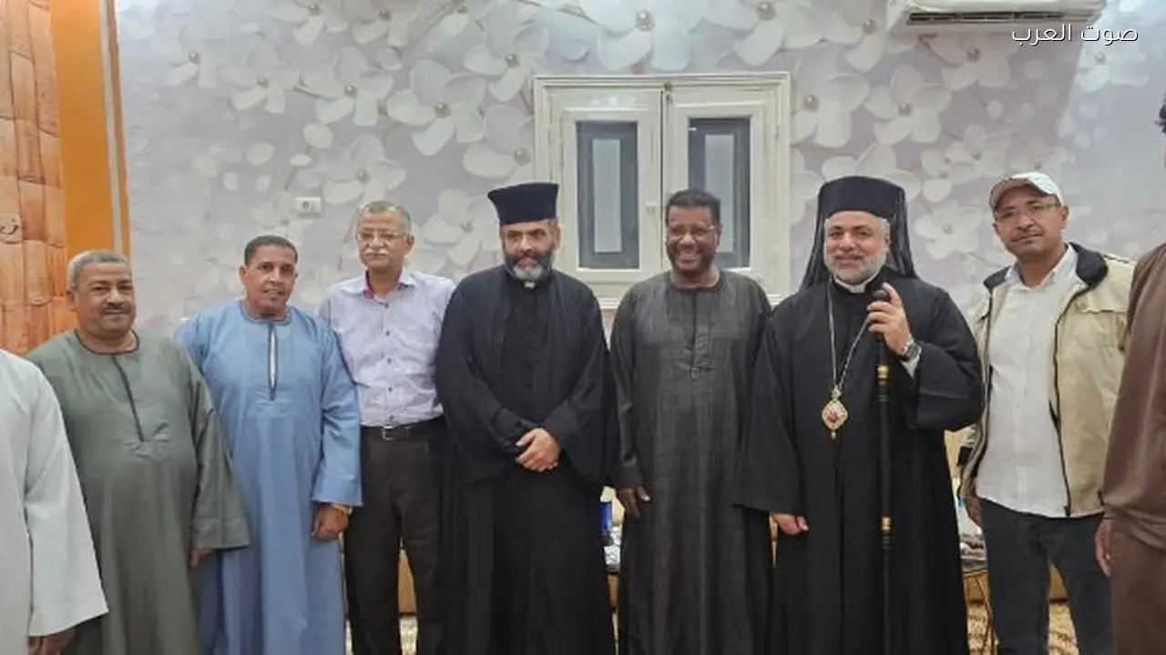 الأنبا عمانوئيل يهنئ نائب الأقصر بعيد الفطر