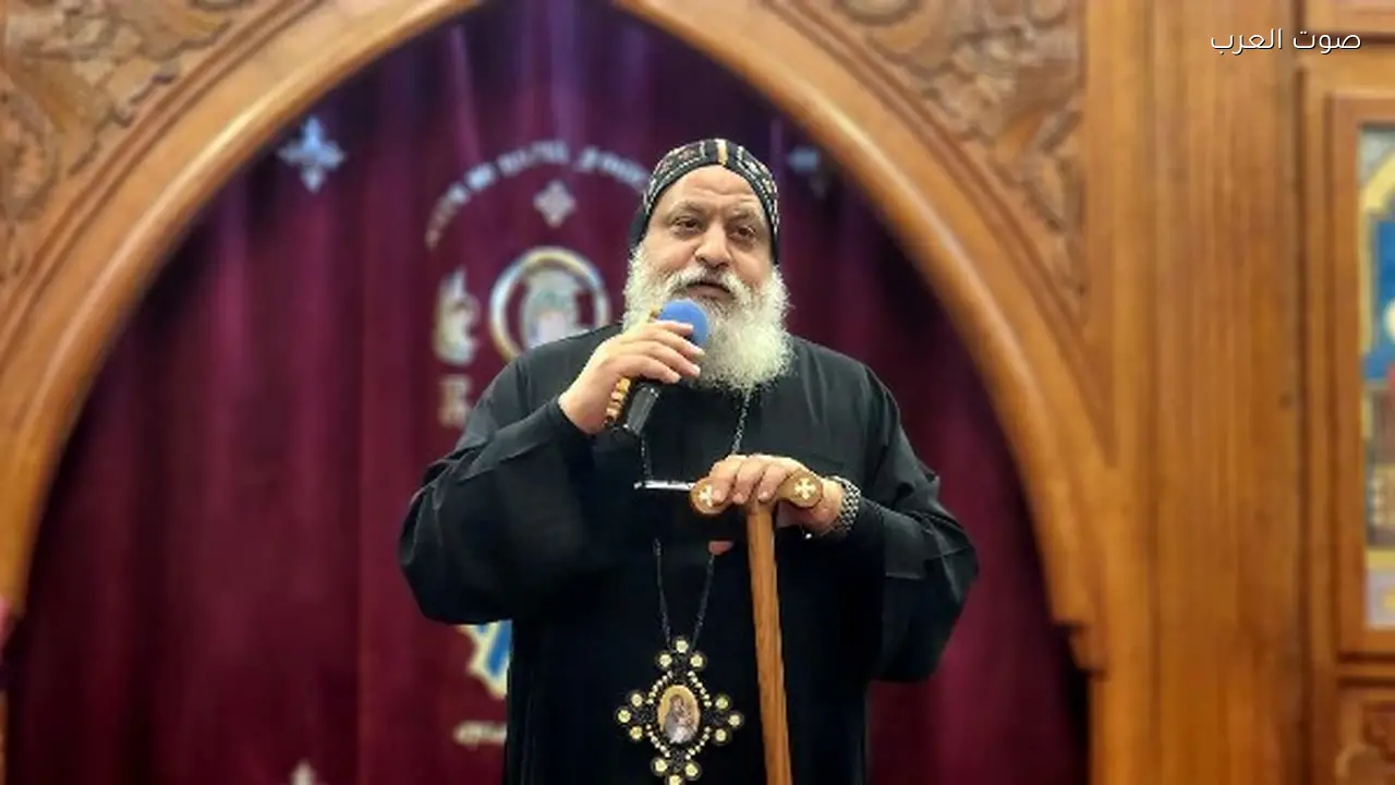 الأنبا ميخائيل يقيم التسبحة الشهرية بحلوان بحضور الكهنة والشعب