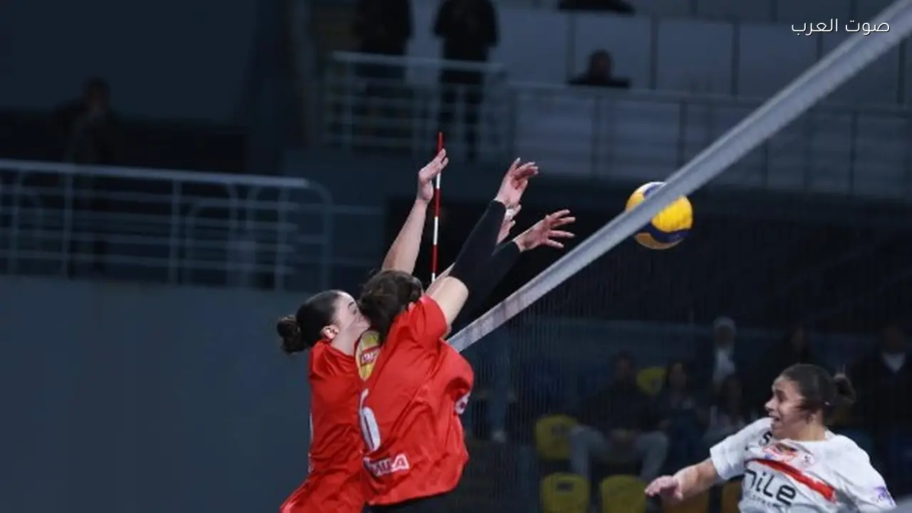 الأهلي يتوج بلقب دوري السوبر الممتاز للكرة الطائرة للسيدات بعد الفوز على الزمالك