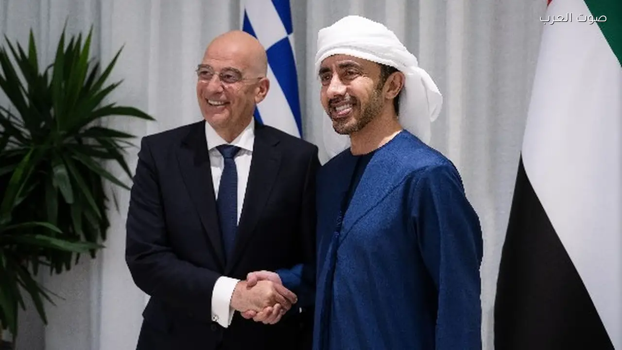الإمارات واليونان تناقشان التعاون والتوترات الإقليمية