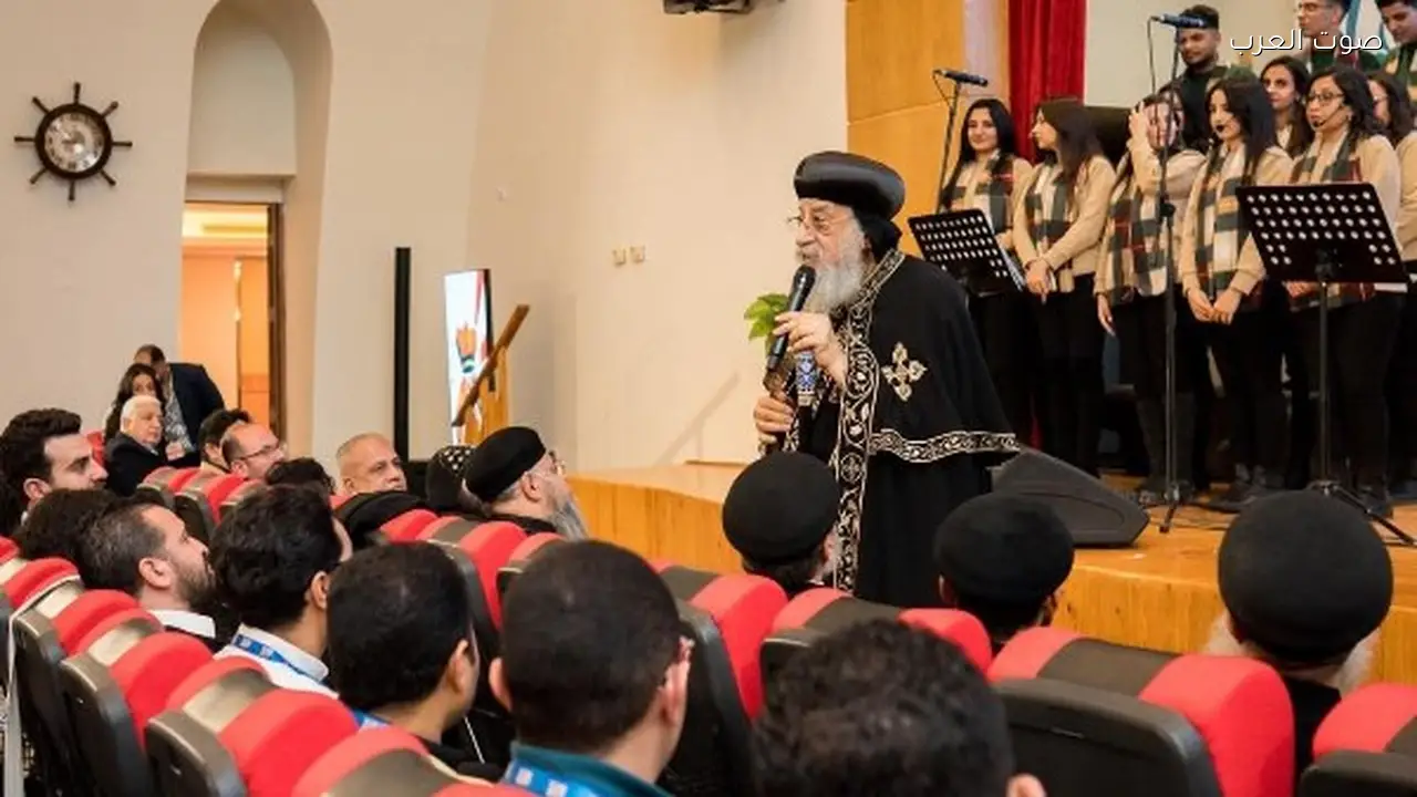 البابا تواضروس يؤكد على أهمية الهوية المصرية في لقاء مع خدام “لوجوس”