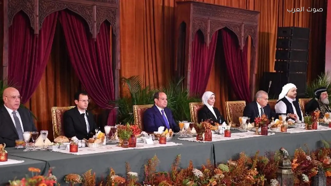 البابا تواضروس يحضر إفطار الأسرة المصرية ويشارك في الفعالية