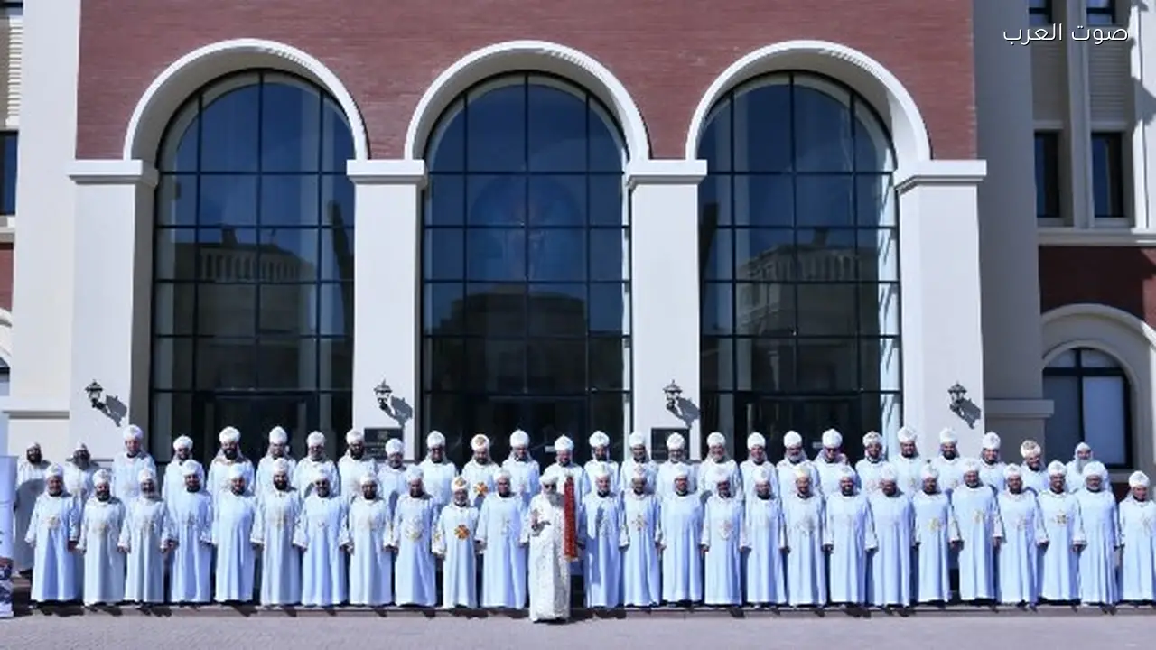 البابا تواضروس يفتتح دورة تدريبية للكهنة الجدد