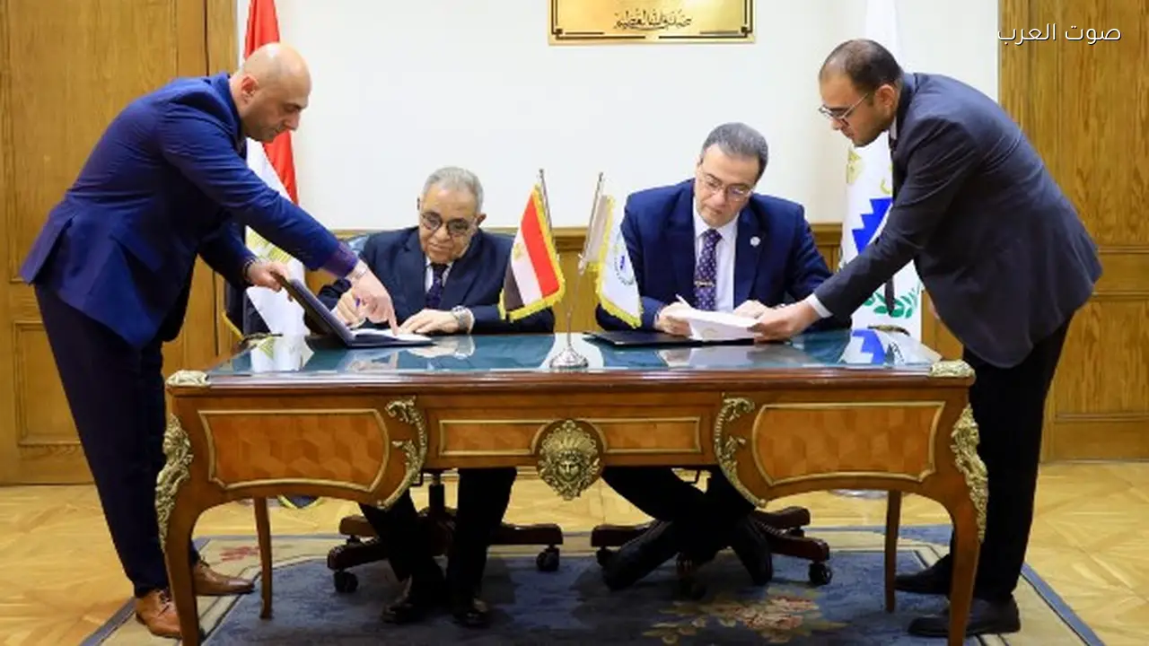 «التنظيم والإدارة» يوقع بروتوكول تعاون مع المجلس الوطني لتعزيز تطوير الجهاز الإداري