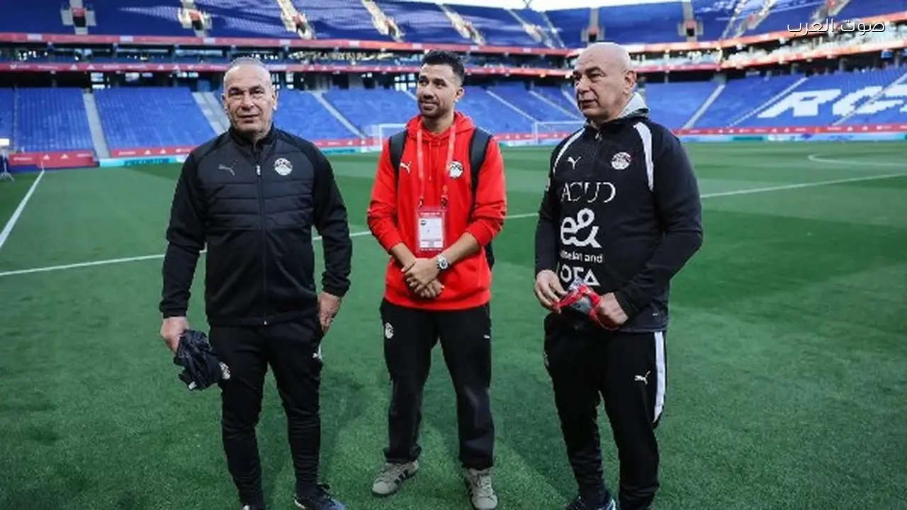 الجهاز الفني للمنتخب يزور ملعب “إسبانيول” قبل المباراة