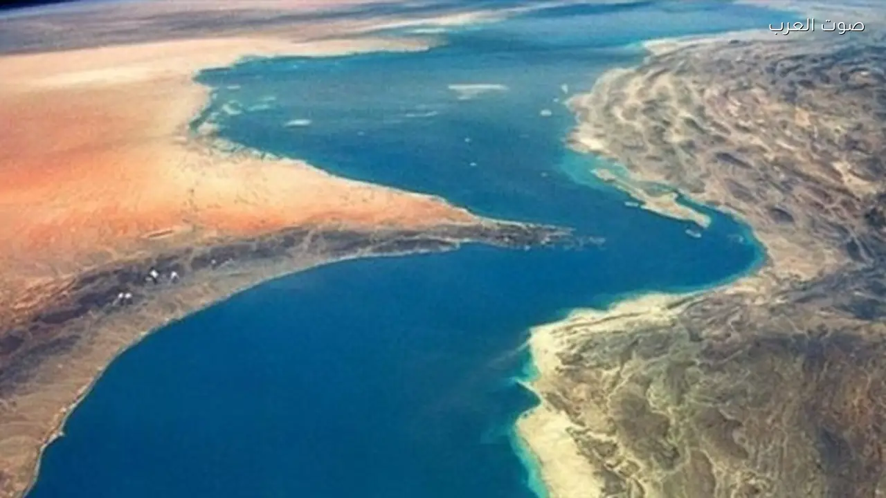 الجيش الأمريكي يخطط لتسهيل عبور السفن في مضيق هرمز