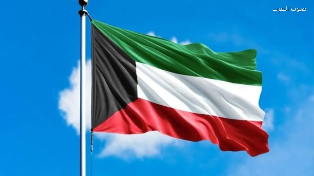 الجيش الإيراني يقصف القواعد الأمريكية في الكويت بالطائرات الانقضاضية