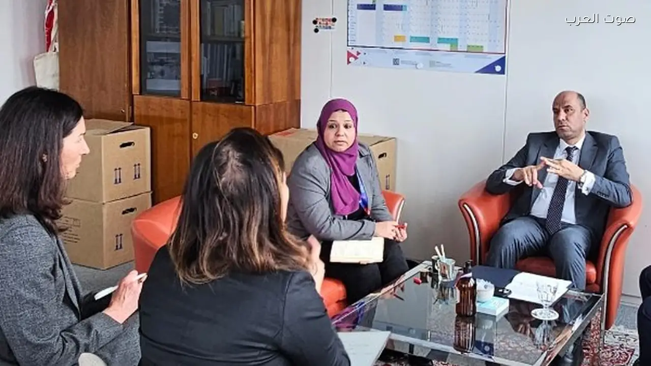 الحكومة تركز على العمالة والحماية الاجتماعية كأولوية رئيسية