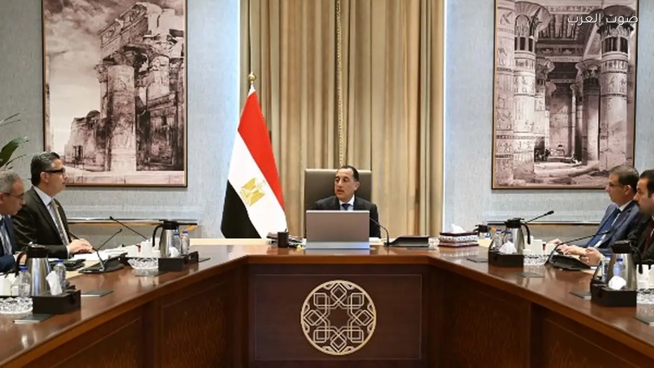 الحكومة توسع توزيع السيارات المبردة لبيع السلع في المدن