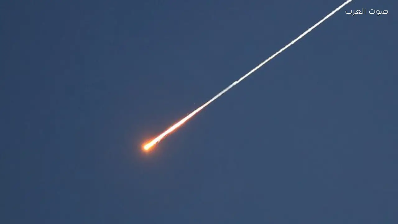 الحوثيون يطلقون صاروخاً باليستياً نحو إسرائيل وسط مخاوف من تصعيد جديد