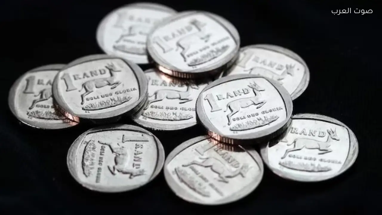 الراند الجنوب أفريقي ينخفض لأدنى مستوى خلال 3 أشهر مع ارتفاع أسعار النفط