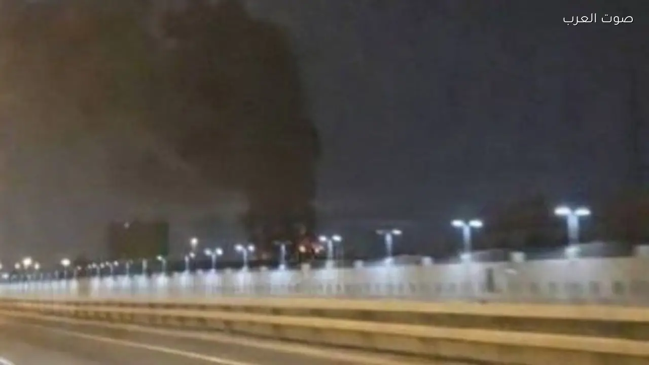 السعودية تعترض 8 مسيرات وسقوط شظايا صاروخ في البحرين