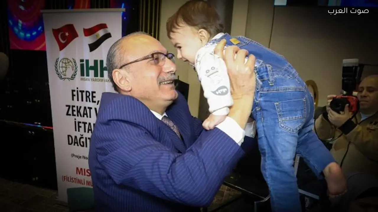 السفارة التركية في القاهرة توزع مساعدات على 500 فلسطيني بمناسبة رمضان