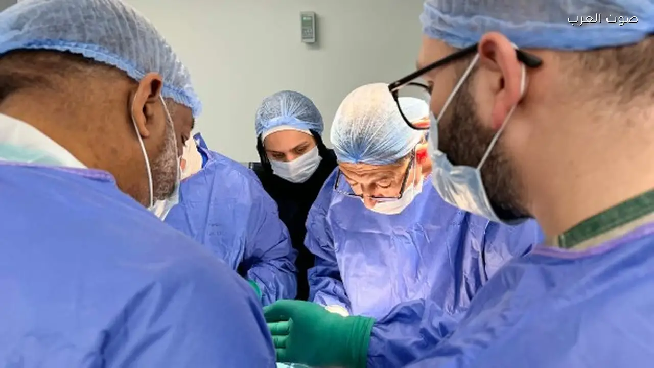 الصحة تستعين بأربعة خبراء دوليين لتحسين الخدمات الطبية