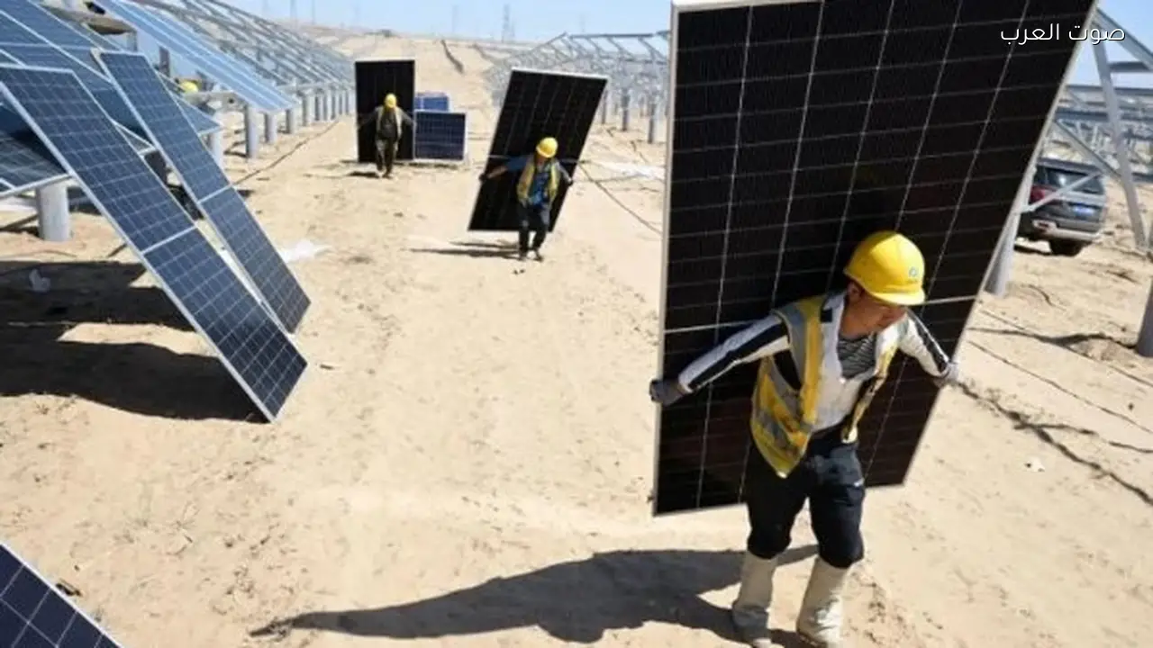 الصين تخفض انبعاثاتها 0.3% والطاقة الشمسية تتفوق على الرياح