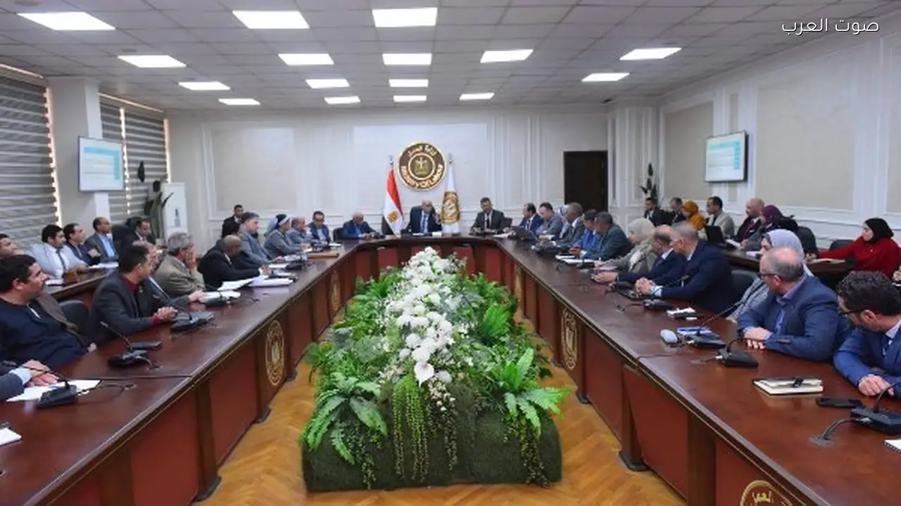 العمل تبدأ حوارًا لمناقشة تعديل أحكام قانون المنظمات النقابية