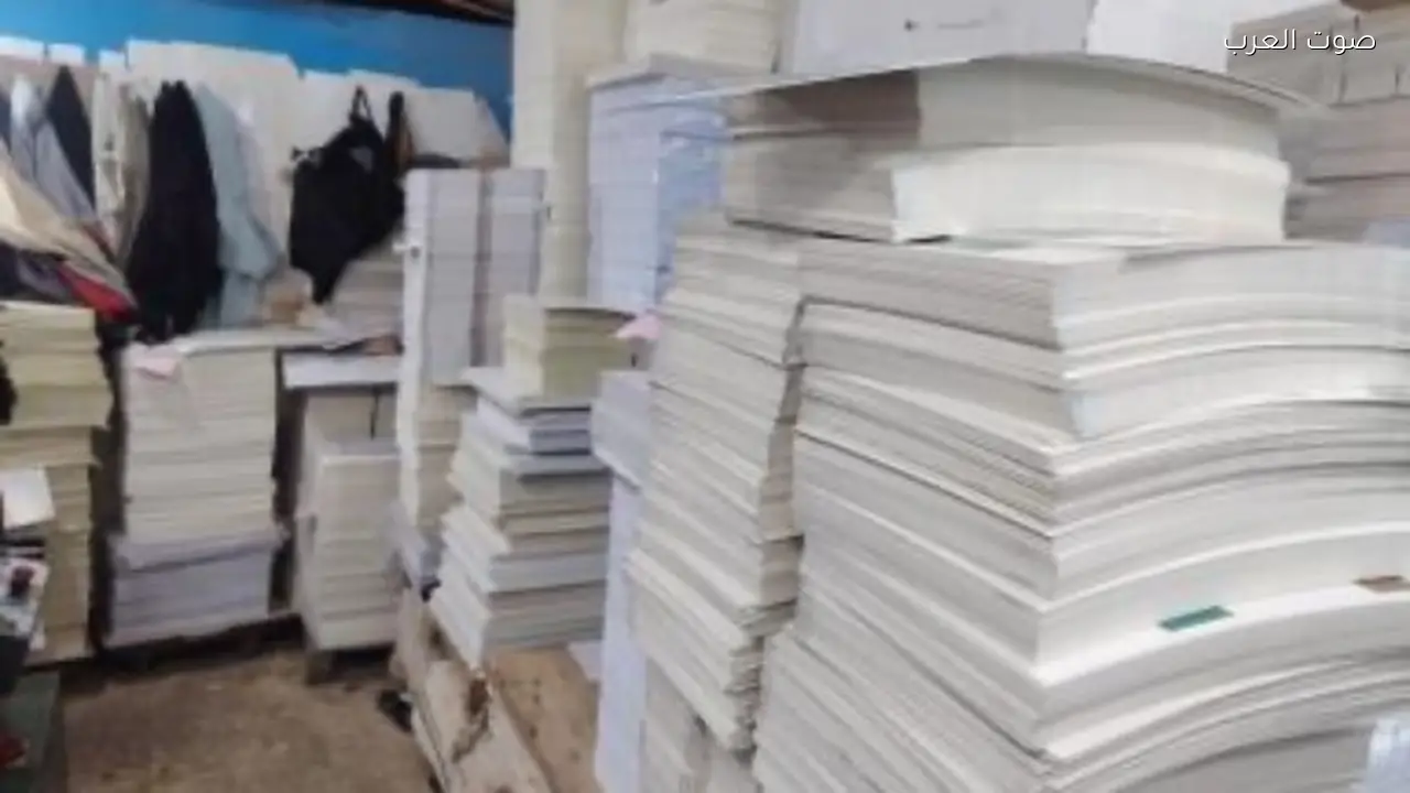 القبض على مالك مطبعة في القاهرة بتهمة الطباعة بدون ترخيص