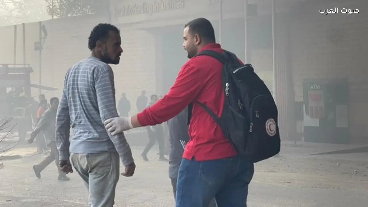 الهلال الأحمر المصري يدعم الإسعاف في حريق مصنع بالدقهلية