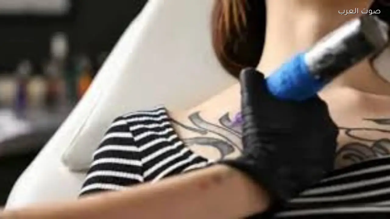 الوشم قد يسبب العمى في حالات معينة