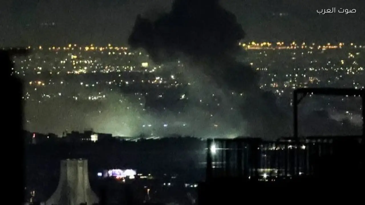 انفجارات في طهران بعد هجوم إسرائيلي وتفعيل الدفاعات الجوية