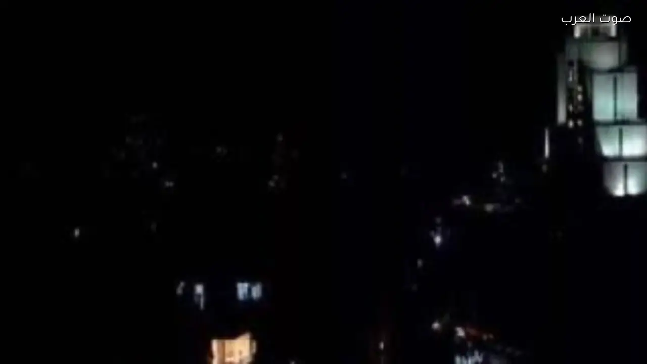 انقطاع الكهرباء في طهران بعد غارات جوية مكثفة