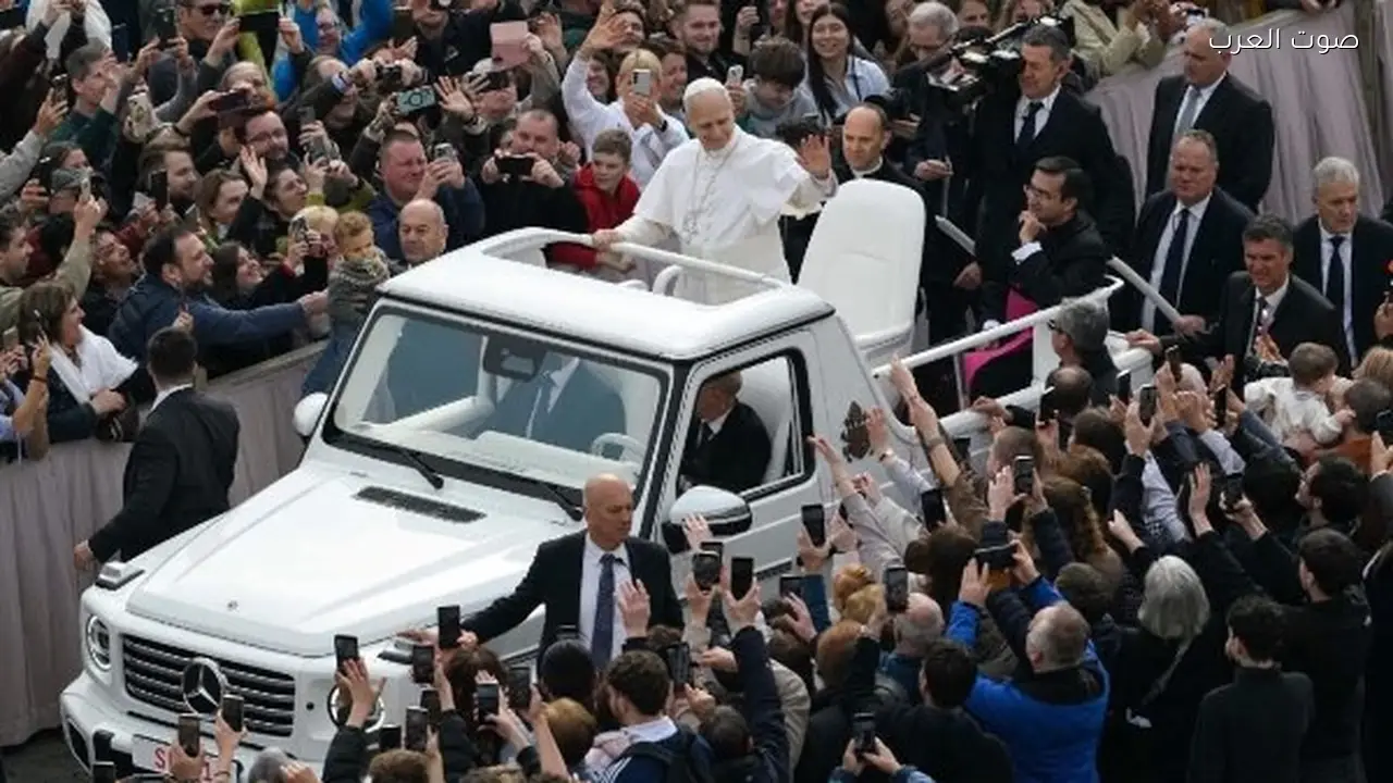 بابا الفاتيكان: الكنيسة تجمع بين الإلهي والبشري في وحدة واحدة