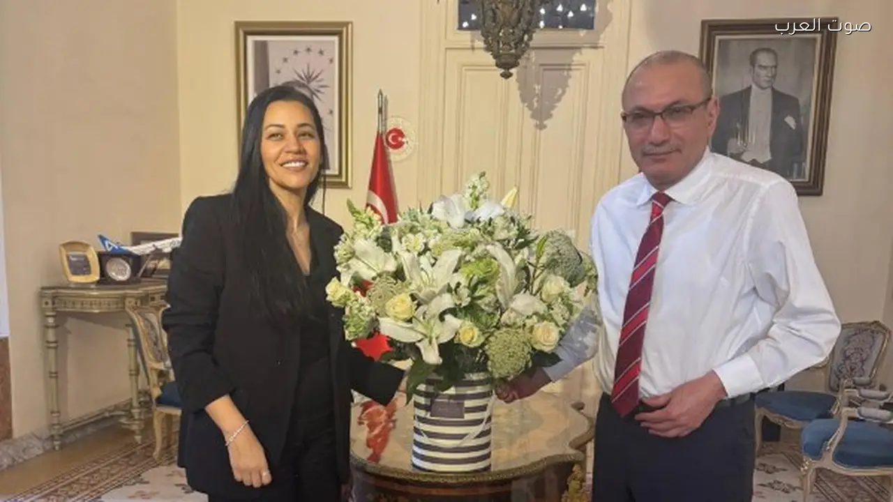 بتول عرفة تبدأ تصوير سلسلة كليبات جديدة في تركيا