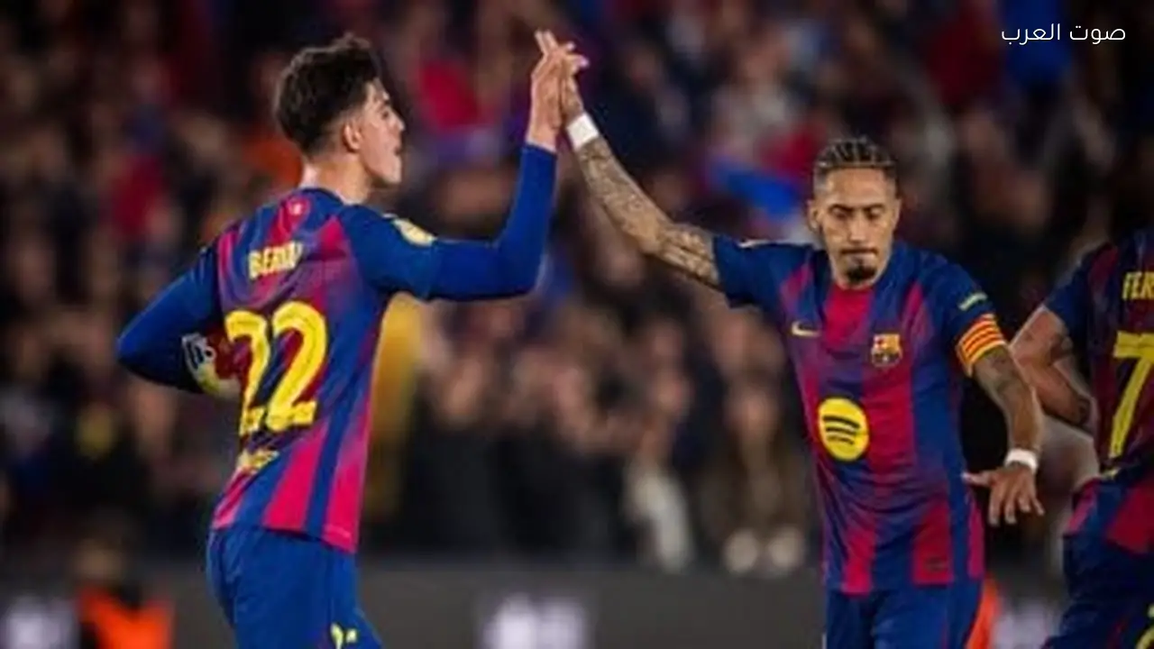 برشلونة يخطط للتعاقد مع لاعبين من الدوري الإنجليزي لتعزيز تشكيلته في الموسم المقبل